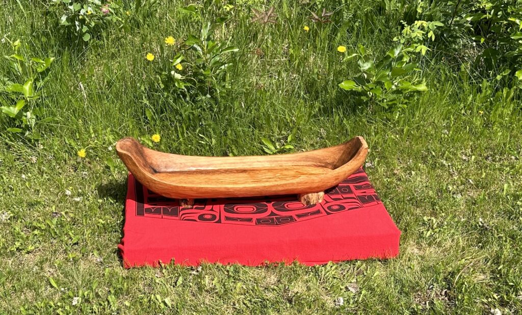 Feast Dish – Canoe